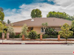 13104 Magnolia Blvd, Sherman Oaks, CA 91423
