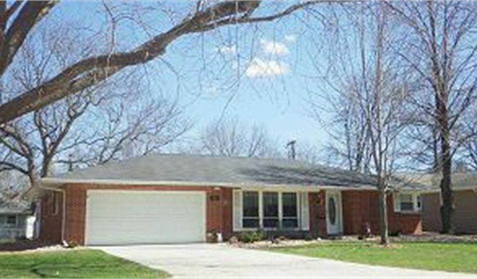 1st image of 274 Parkridge Dr