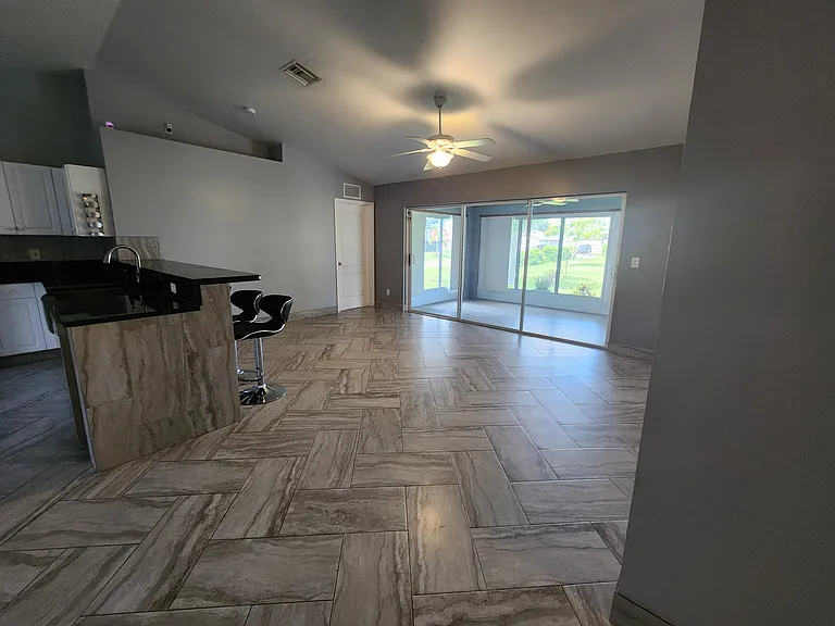 2204 Nelson Rd N — Photo 6