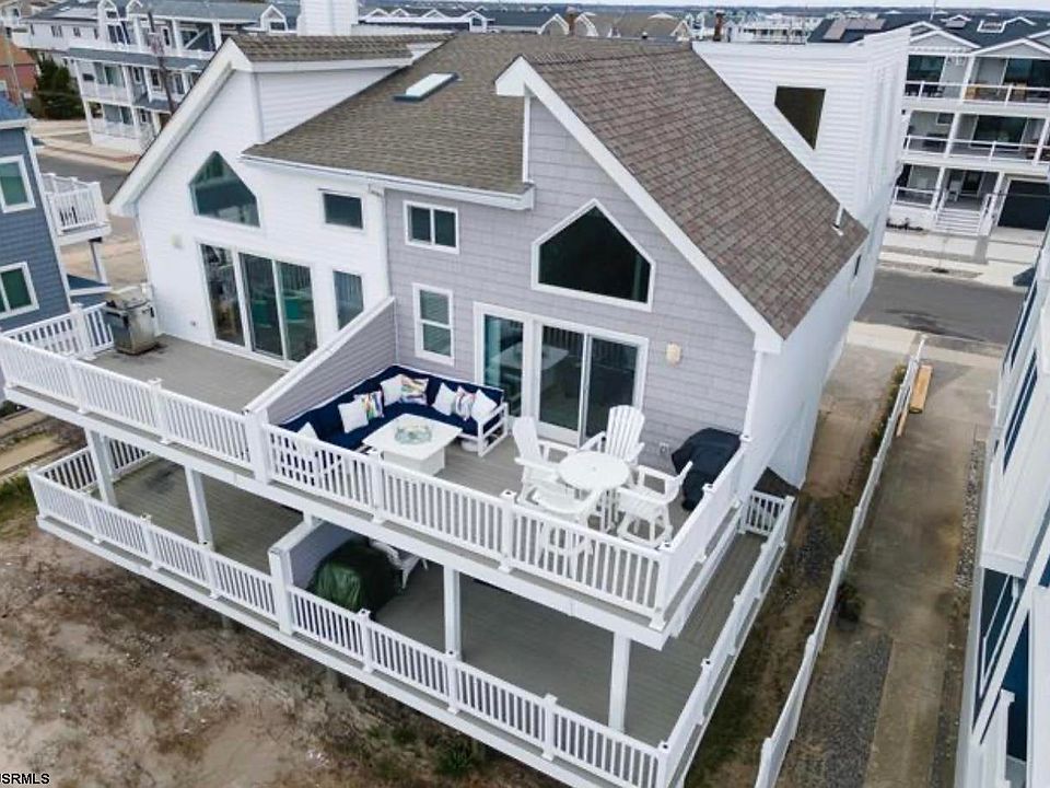 1st image of 6315 Pleasure Ave