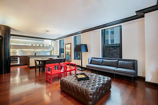 1st image of 55 Wall Street Ct #H-940