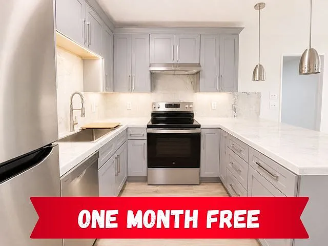 3 bed, 2.0 bath, 1143 sqft, $2,050 — Photo 1