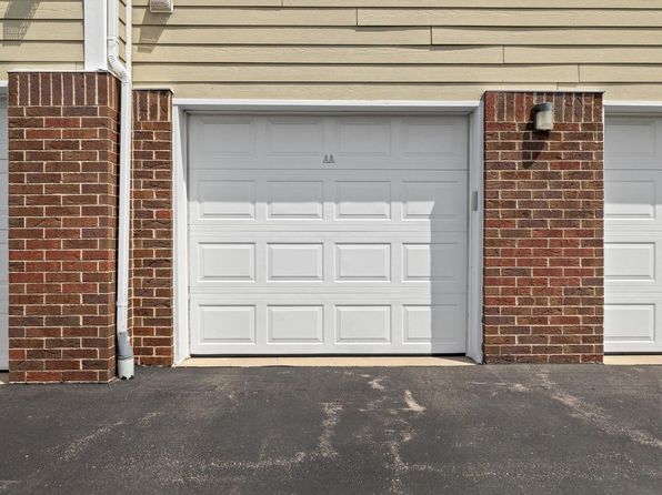 6865 99th PLACE #AA, Pleasant Prairie, WI 53158