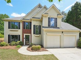 1745 Fairburn Dr, Cumming, GA 30040