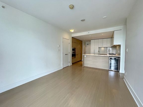 4th image of 1188 Pinetree Way #2706