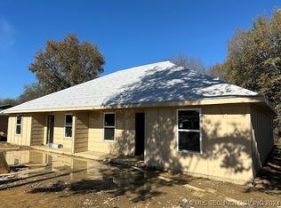 126 E Pine St, Durant, OK 74701