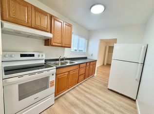 606 N Mount Shasta Blvd, Mount Shasta, CA 96067