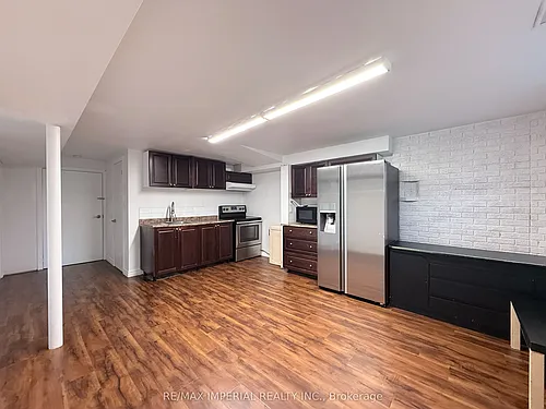 52 Yongehurst Rd #2 Photo 1