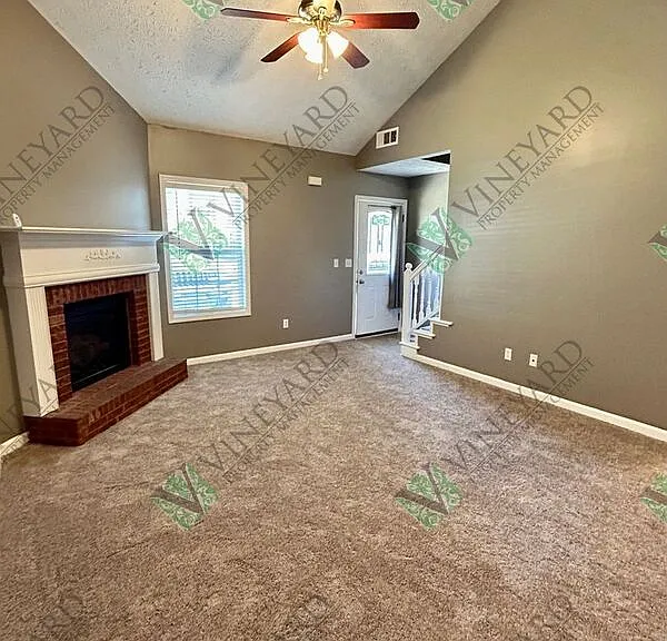 101 Twin Pines Ct — Photo 6