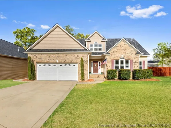 2713 De Koven Dr, Fayetteville, NC 28306