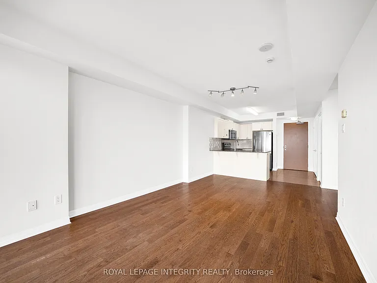 195 Besserer St #1504 — Photo 17