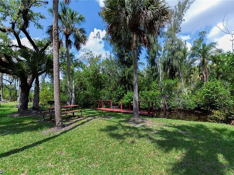 15178 Parkside Dr #202 — Photo 30