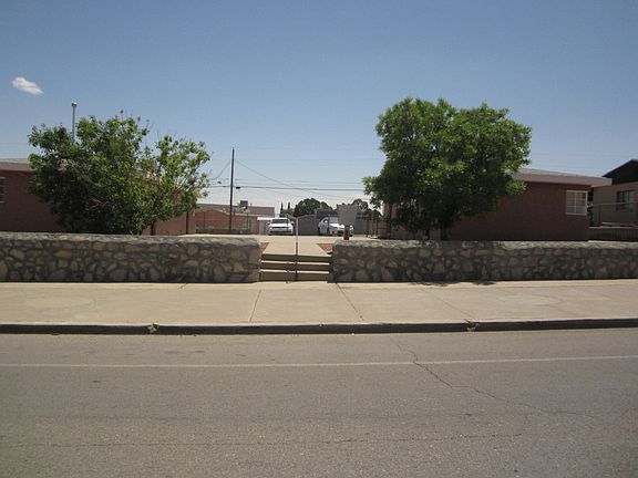2nd image of 3606 Taylor Ave APT 1
