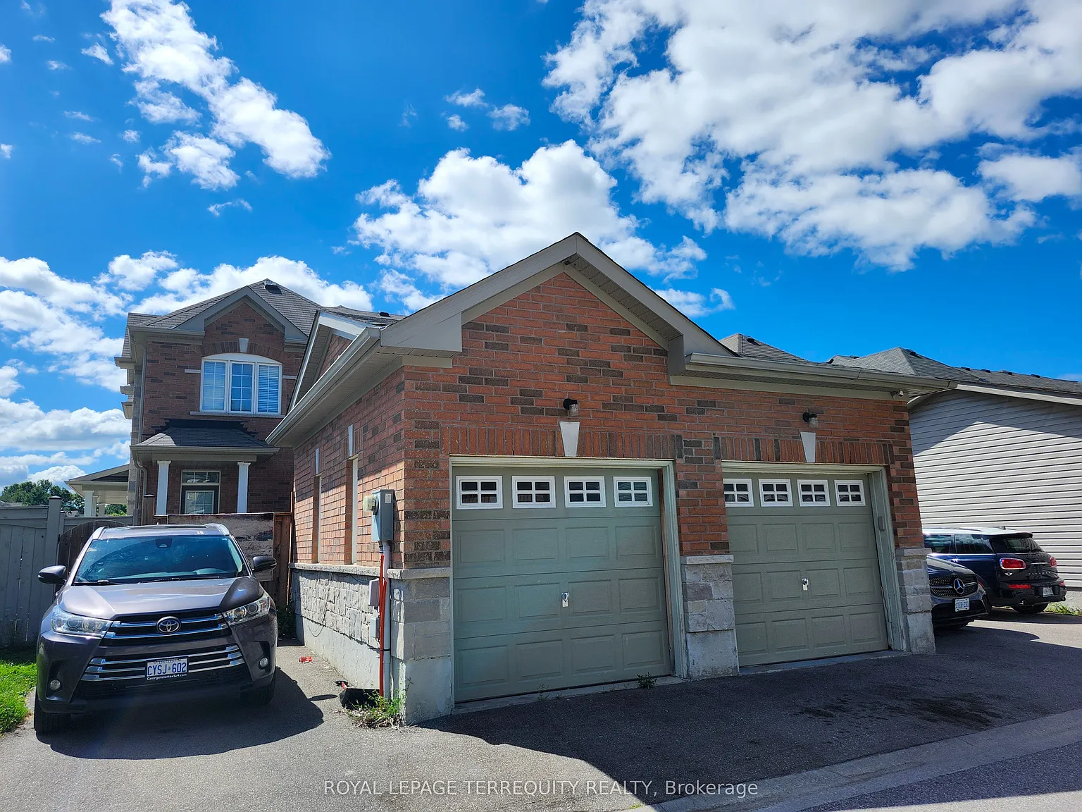 3 bed, $3,200 — Photo 2