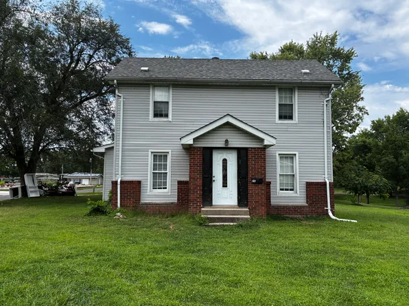 613 Lott St, Jerseyville, IL 62052