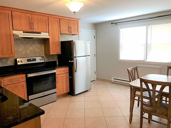 3rd image of 2940 N Harlem Ave #7