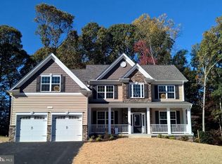 35 Simmons Ridge Rd, Prince Frederick, MD 20678