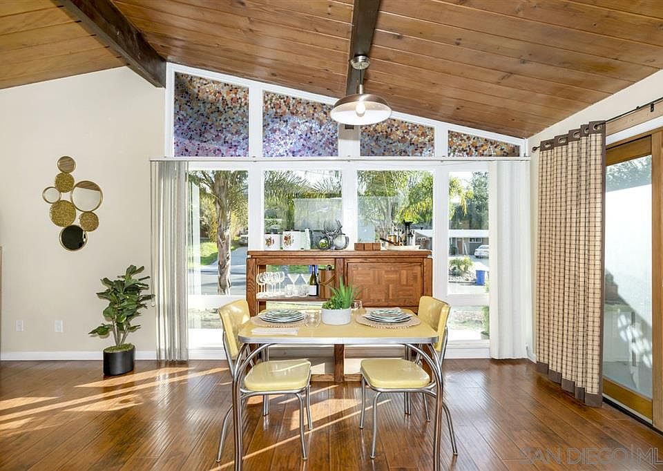 2nd image of 9208 Todos Santos Dr