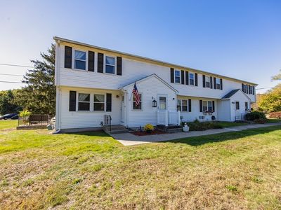 166 E Bacon St #4, Plainville, MA, 02762