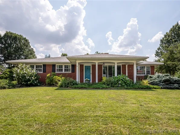 38 Carlotia Drive, Jeffersonville, IN 47130