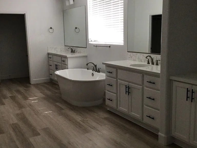 2901 Sand Hills Ave — Photo 17
