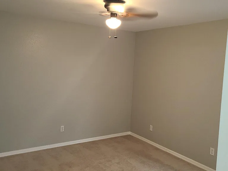 838 SW 47th Ter #203 — Photo 10