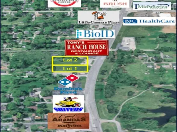 3320 Godfrey Rd, Godfrey, IL 62035