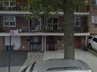 5752 Van Doren St, Corona, NY