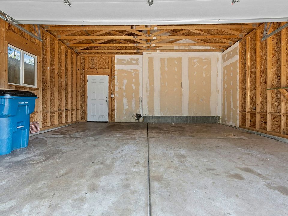 2 car garage