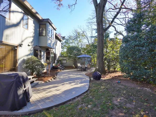 26 Ada Place, Staten Island, NY 10301