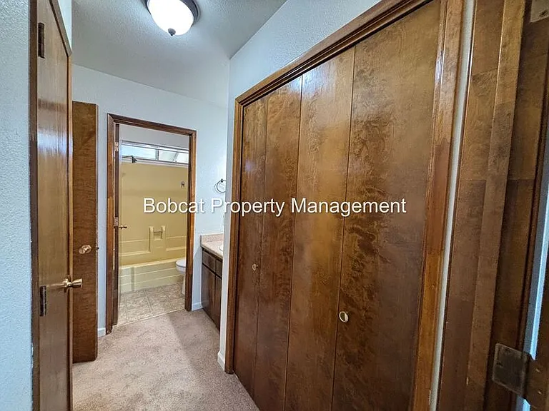 1516 South Ct #E — Photo 20