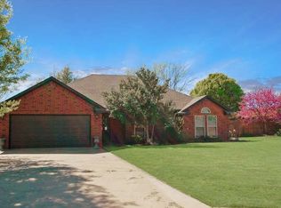 2 S Covey St, Sayre, OK 73662