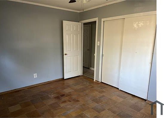 5th image of 1814 Pinecrest Dr