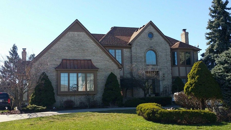 1st image of 1826 Shaker Heights Dr