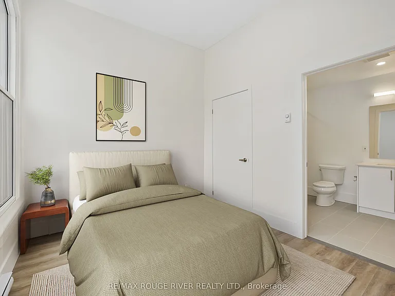 29A King St W #201 — Photo 3