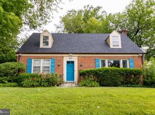 9908 Cedar Ln, Kensington, MD 20895