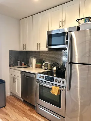 Rented by Bouwerie Lane Group | media 4