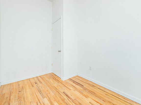 4th image of 444 Lafayette Ave APT 2G