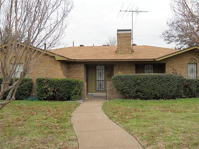 1st image of 604 E Kearney St
