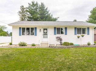 2213 Casper Ave, Waterloo, IA 50701