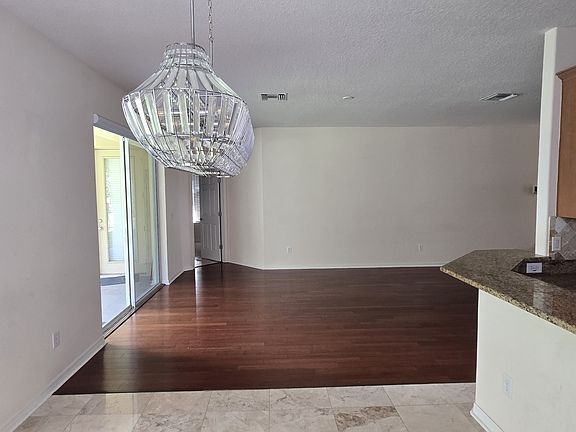 5th image of 18003 Maui Isle Dr