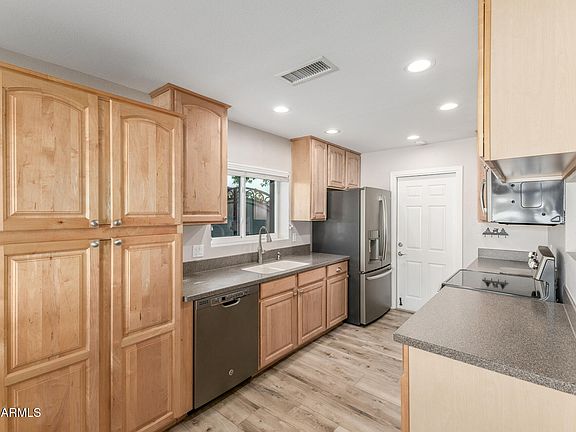 4th image of 6613 S McKemy St