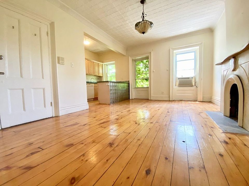 1st image of 45 Saint Marks Ave APT 3
