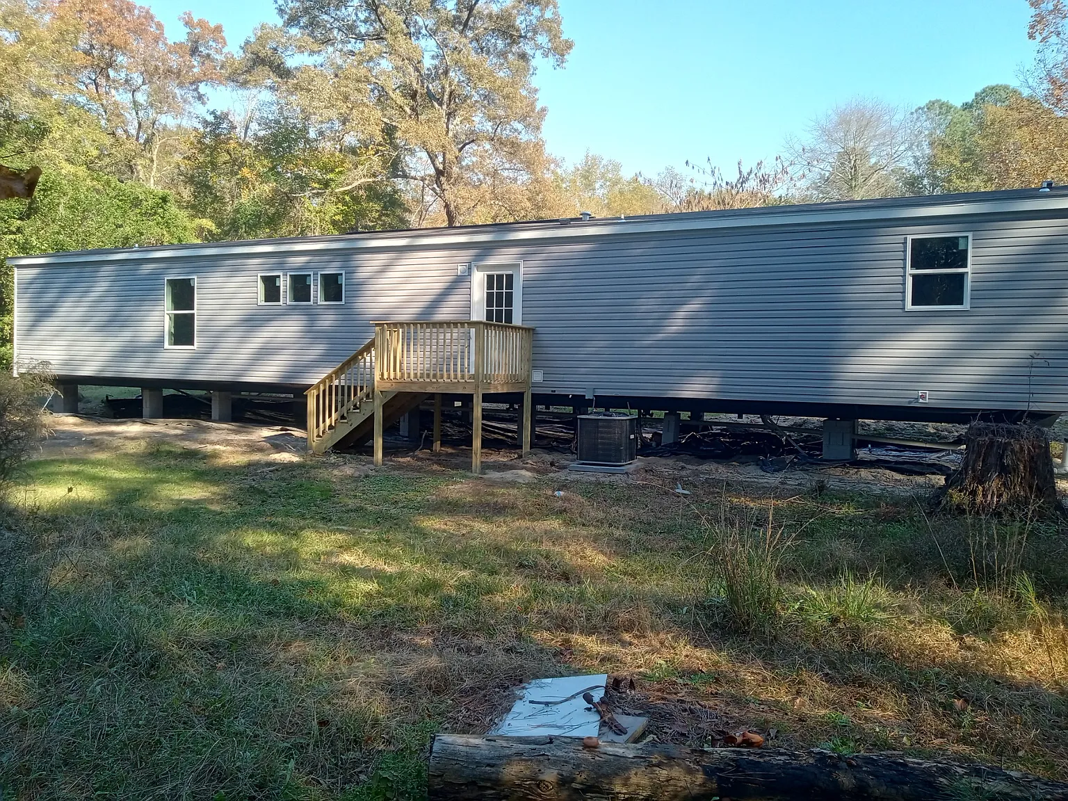 3 bed, 1080 sqft, $1,200 — Photo 2