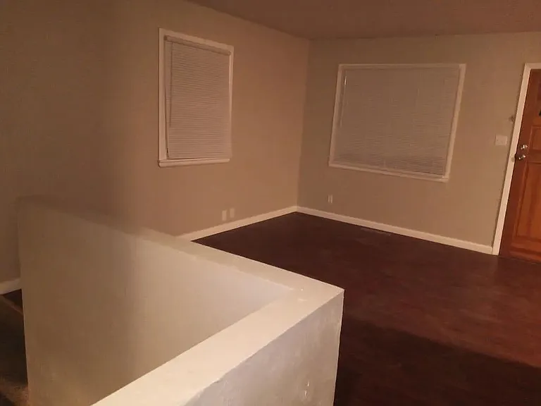 614 Superior St #614 — Photo 5