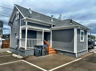 880 1/2 Burwell St, Bremerton, WA 98337