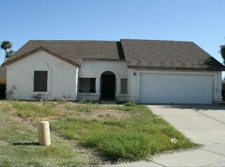 7822 W Peppertree Ln, Glendale, AZ 85303