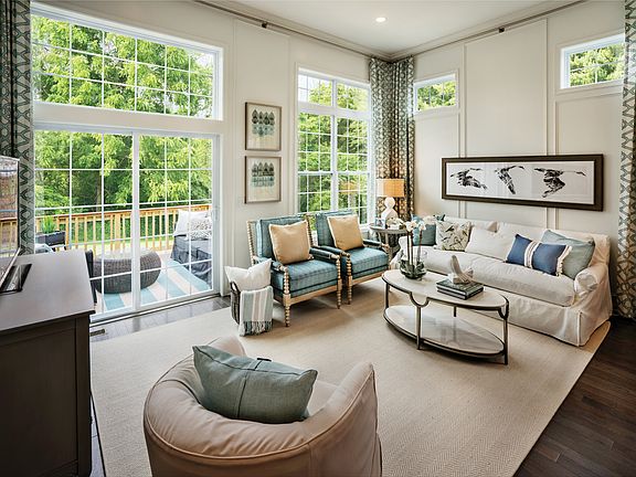 Living Room Opens to Outdoor Living