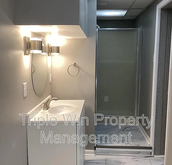 563 Apex Dr — Photo 20