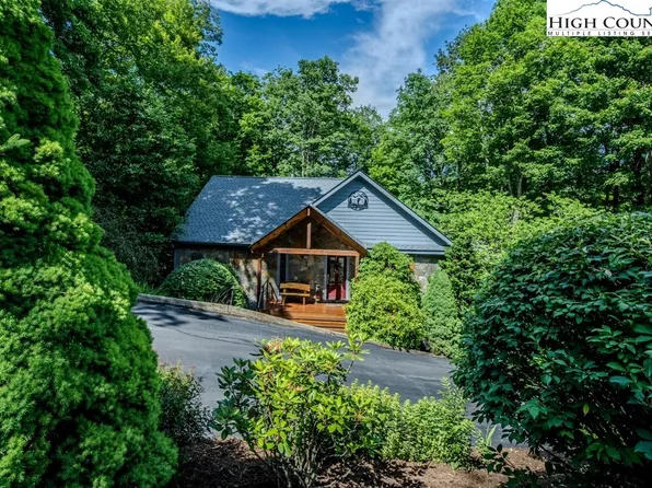 926 Balsam Drive, Newland, NC 28657
